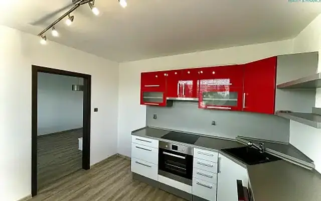 Pronájem krásného zrekonstruovaného bytu 2+1 s lodžií 57 m2 Třebíč